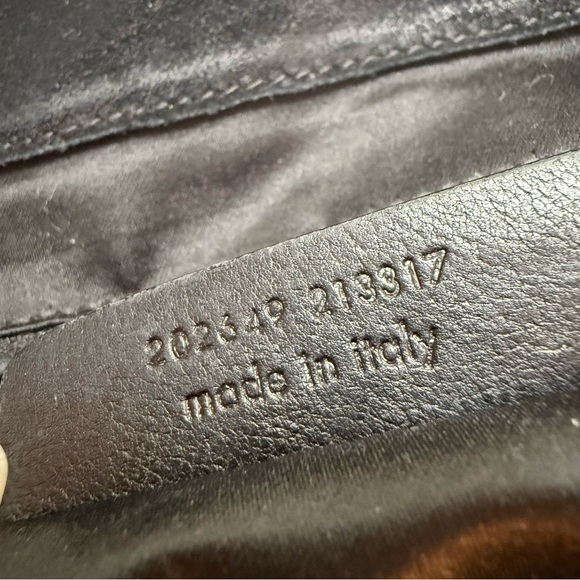 YSL Black Downtown Tote Bag - Picture 13 of 15